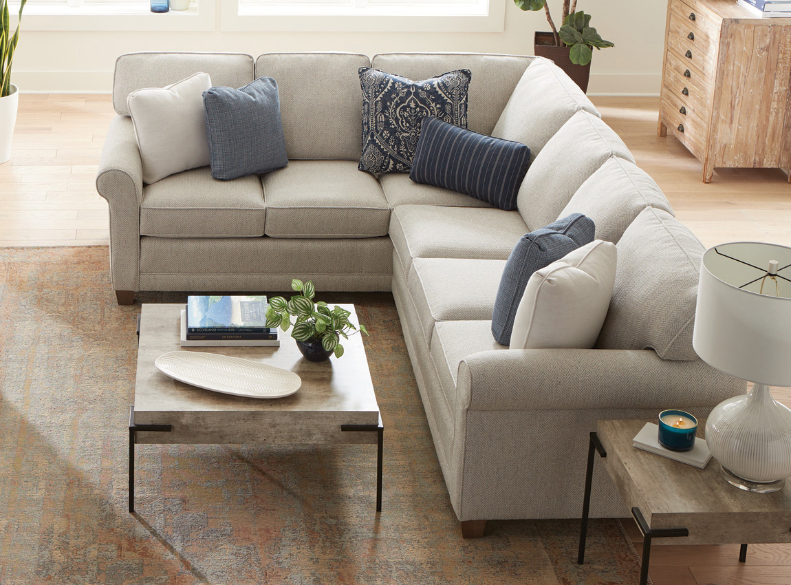 Smith Brothers 366 Sectional