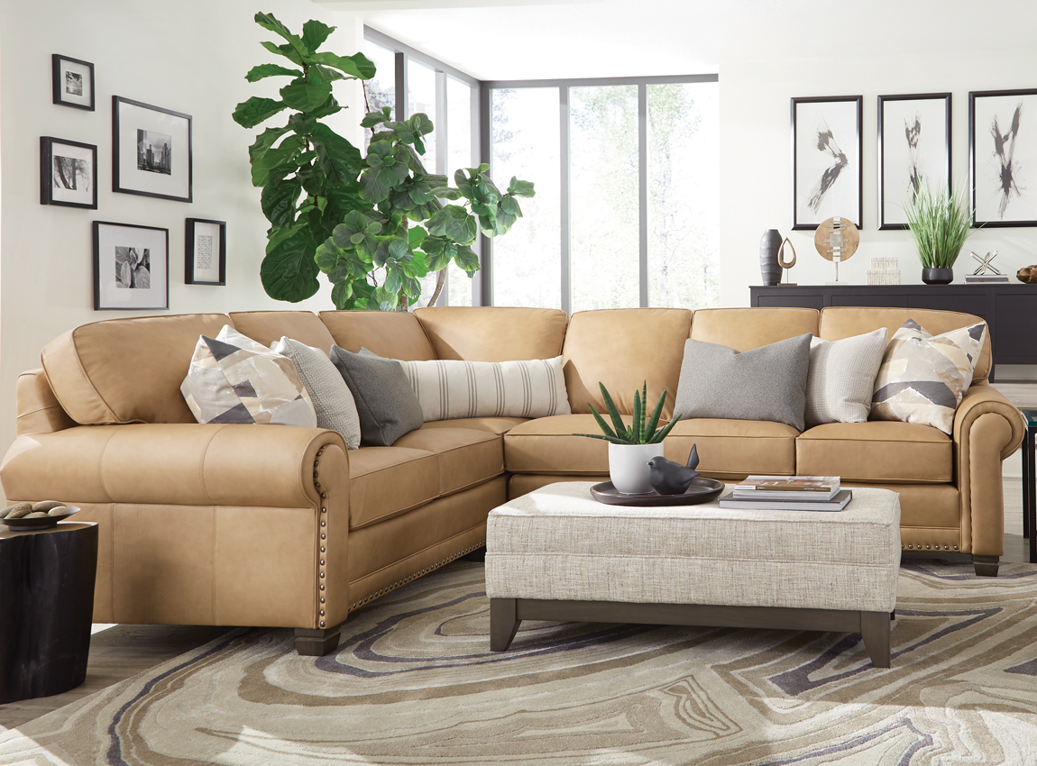 Smith Brothers 393 Sectional
