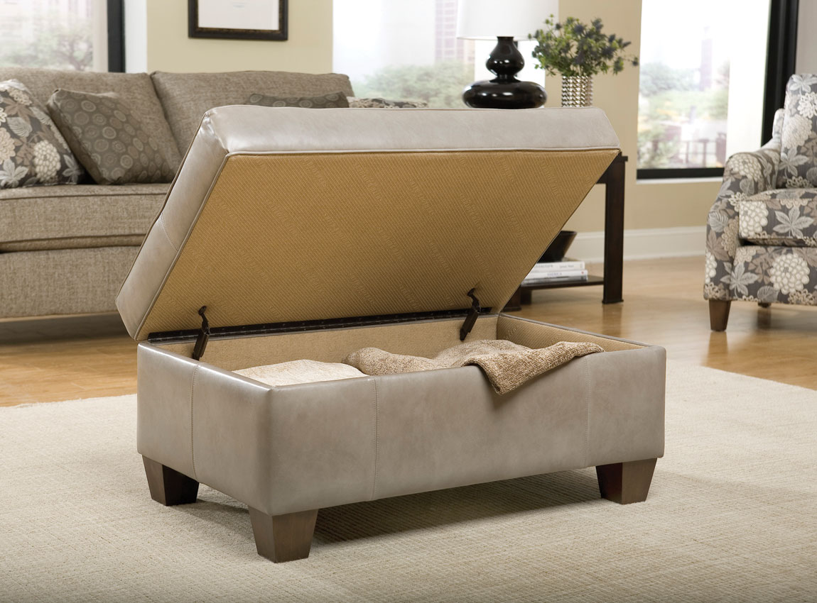 900 Storage Ottoman